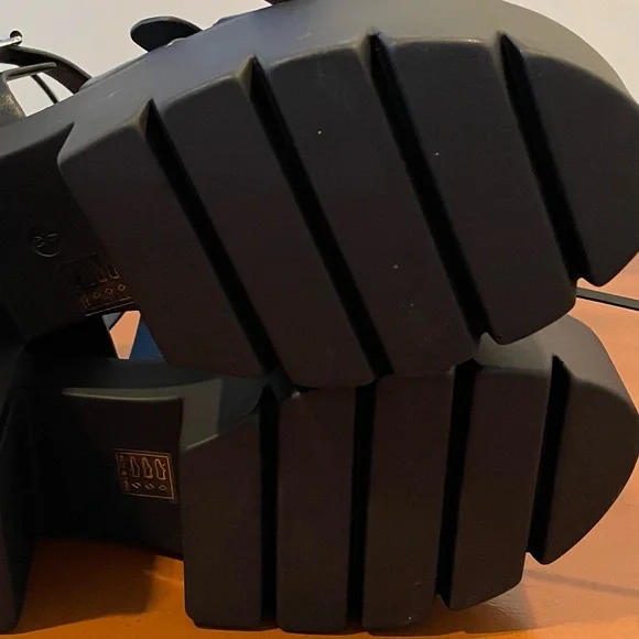 Black Chunky Platform Strappy Band Sandals size 10 - Picture 6 of 7